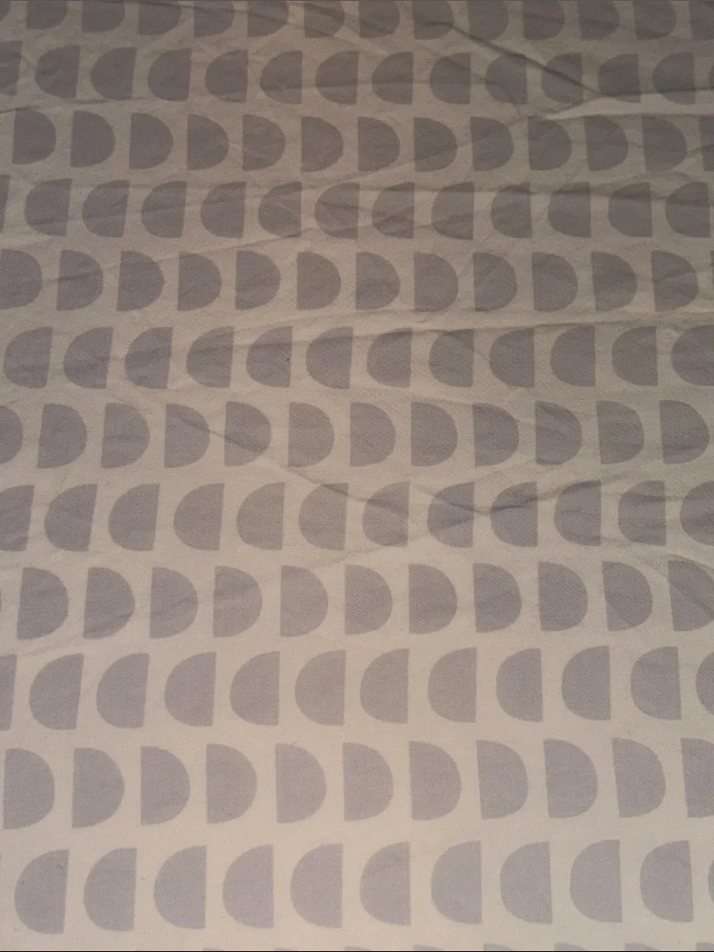 Serena & Lily Light Gray Half Moon-Print Twin Fitted Sheet and 2 Pillow Cases